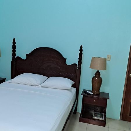 Ferienwohnung Banyan Rose Orange Walk Exterior foto